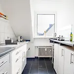 Modern~5*location~home Office~netflix~free Parking Lejlighed Essen